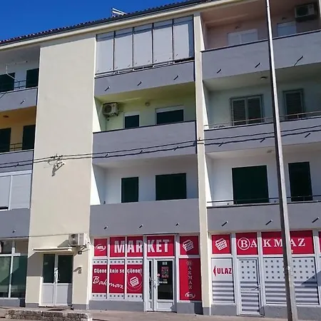Sara Apartment